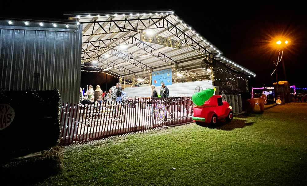 Things to do at Christmas on the Farm in Jacksonville, FL